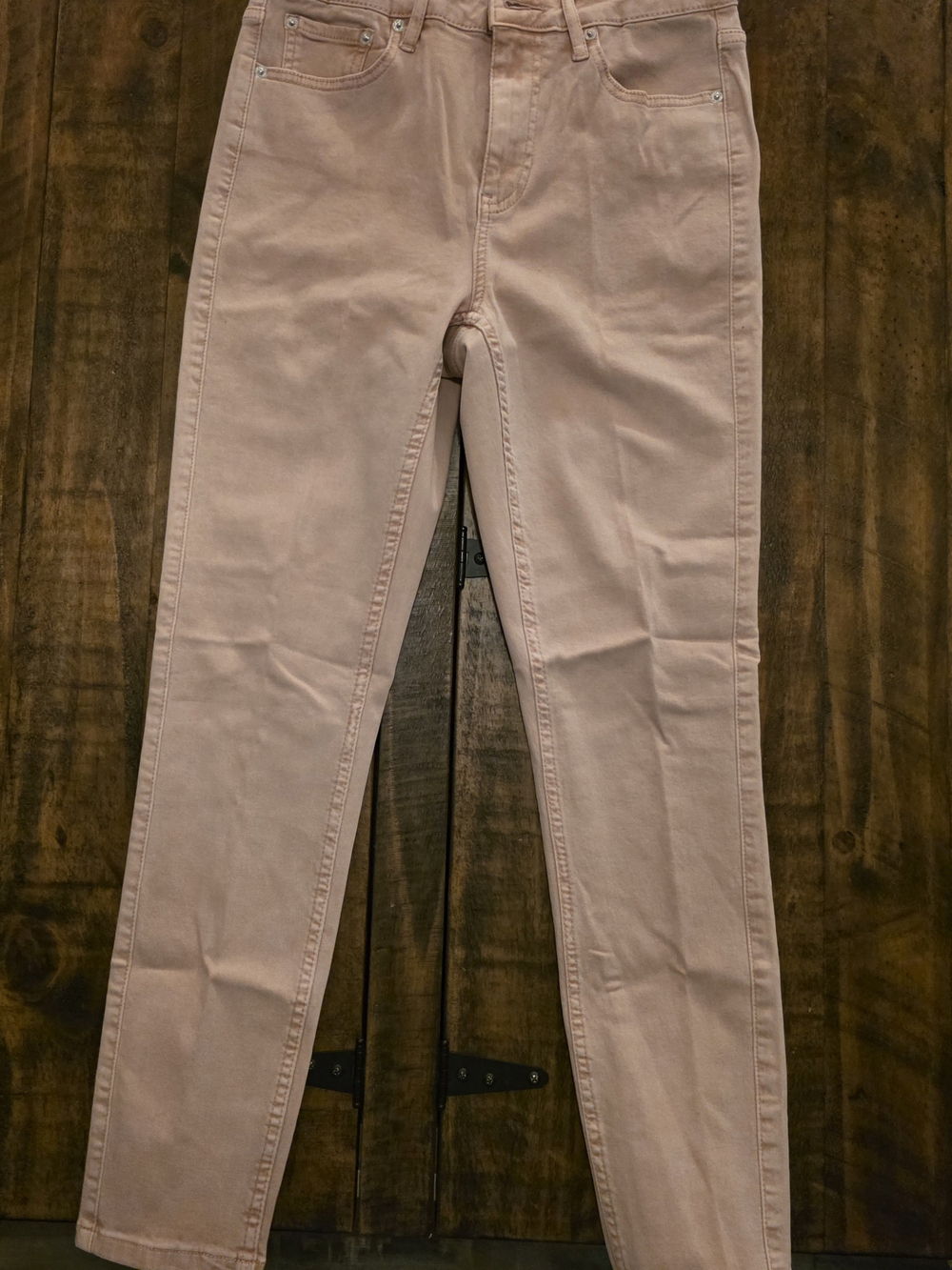 Calvin Klein Jeans Slim High-Rise Skinny in Pale Blush